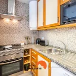 #094 Maresia Flats By Home Holidays