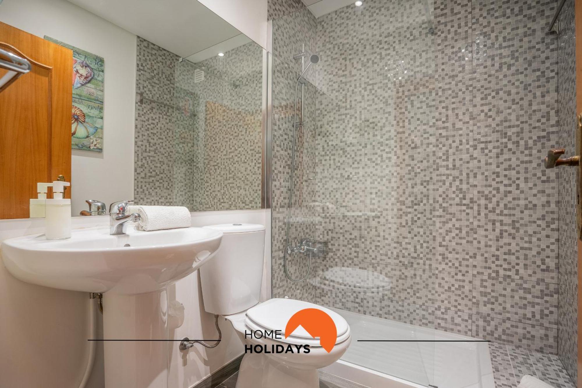 #094 Maresia Flats By Holidays * Albufeira